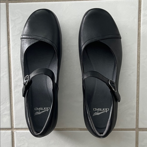 Dansko Women’s Fawna Black Leather Mary Janes Size 40 US 9.5 EUC - Picture 1 of 5